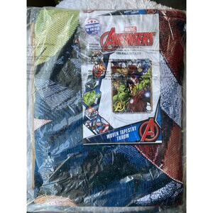 Marvel Avengers woven tapestry throw measuring 48" x 60" Avengers characters new